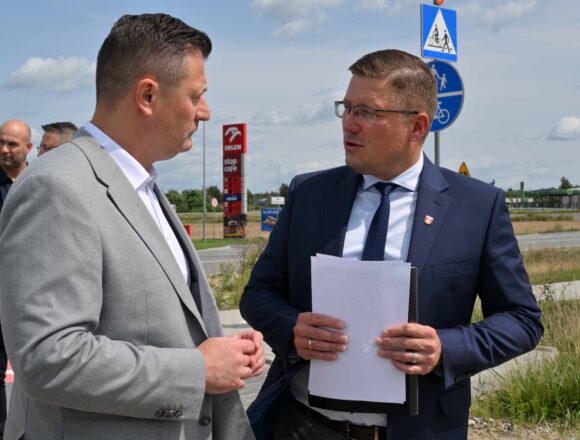 Minister Paszyk z&nbsp;wizytą w&nbsp;gminie Stare Miasto