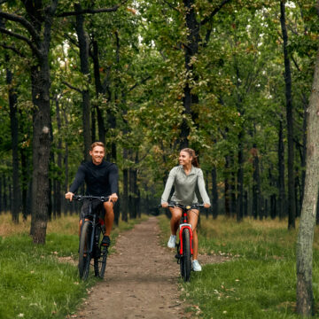 Rowerzyści ocenili klimat rowerowy w&nbsp;powiecie konińskim. Raport 2024 ujawnia najnowsze dane