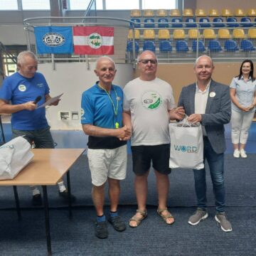 WORD Konin nagrodził laureatów konkursu podczas jubileuszowego XL Bursztynowego Rajdu Kolarskiego