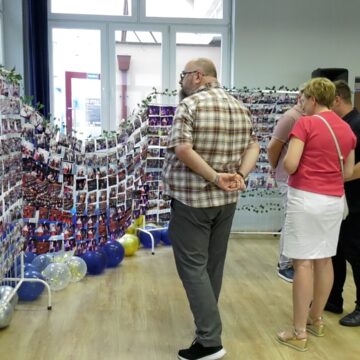 Osiemnastka z&nbsp;przytupem – Wyższa Szkoła Kadr Menadżerskich w&nbsp;Koninie świętuje pełnoletność