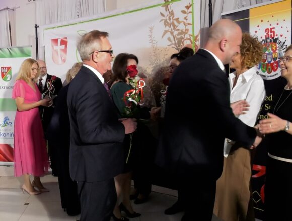 Z&nbsp;ludźmi, dla ludzi