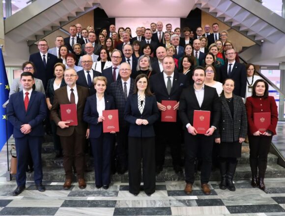 Rządowe wsparcie na&nbsp;walkę z&nbsp;wykluczeniem komunikacyjnym w&nbsp;Wielkopolsce