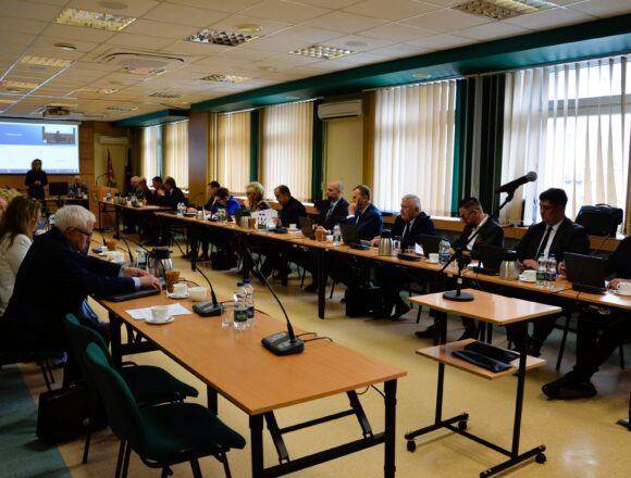XXIV sesja Rady Powiatu Konińskiego. Kluczowe decyzje i&nbsp;inwestycje