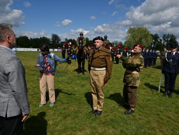 Biało-czerwone błonia. Piknik Patriotyczny ponownie przyciągnął mieszkańców Konina