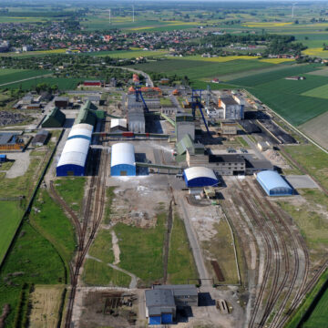ZBY_5470p Kłodawa: wstrzymano prace nad podziemnymi magazynami odpadów